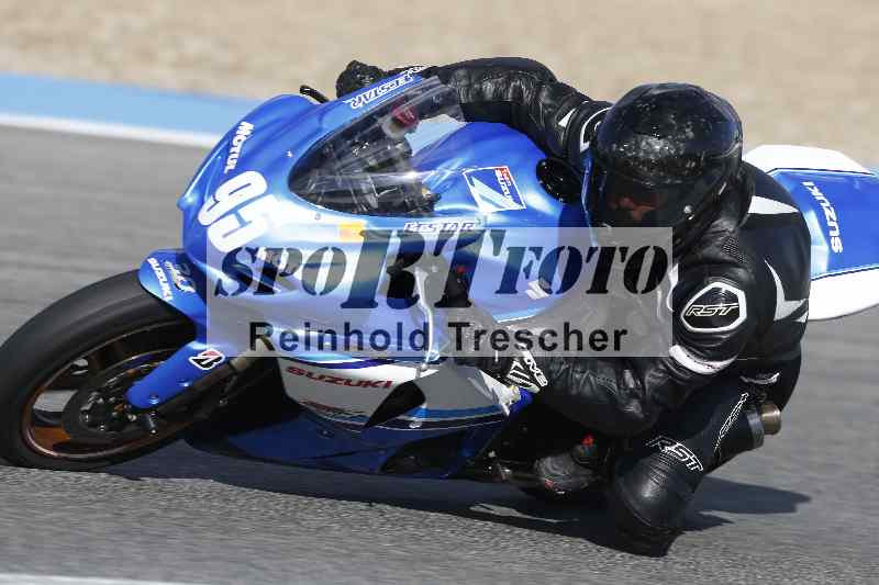 Archiv-2025/01 24.-27.01.2025 Moto Center Thun Jerez/rot-red/95